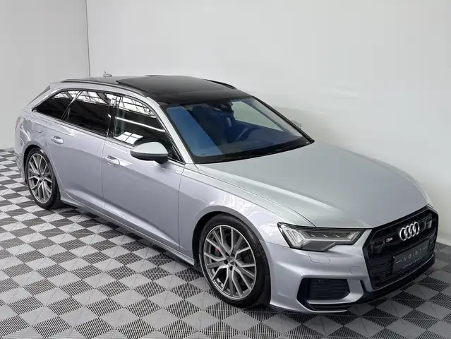 Audi S6 view 5