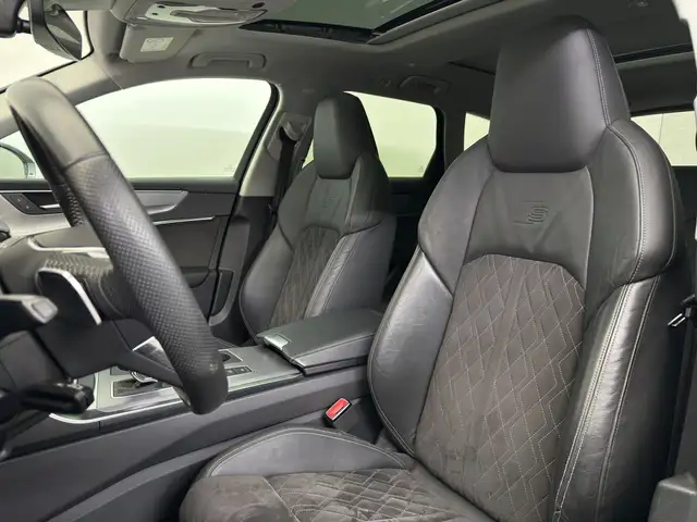 Audi S6 view 7