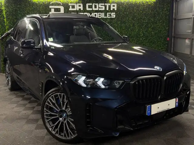 BMW X5 view 2