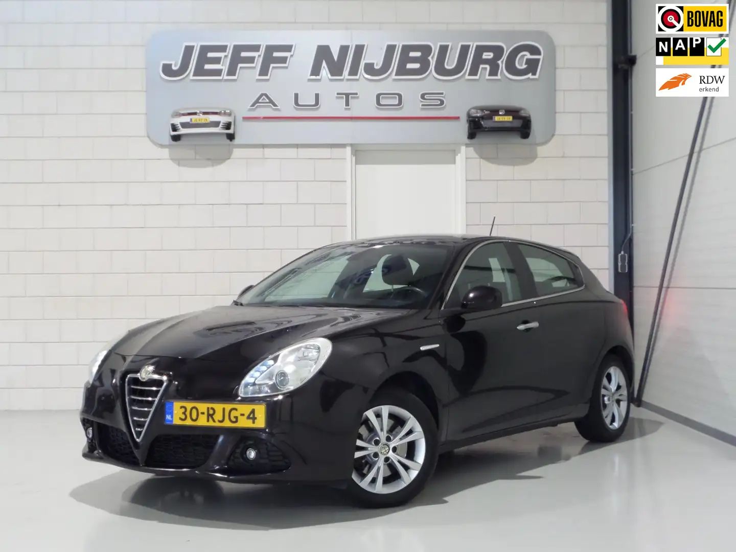 Alfa Romeo Giulietta 1.4 T Distinctive "Origineel NL!" Trekhaak Cruise- Noir - 1