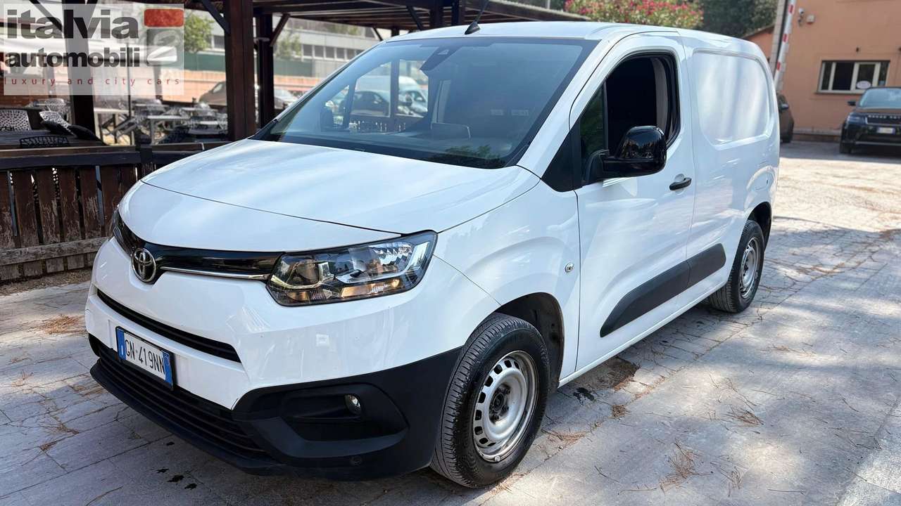 Toyota Proace City 1.5D 100CV M/T L1 Executive VAN 3 POSTI IVA ESPOSTA ITALIANA PROMO FINANZIAMENTO