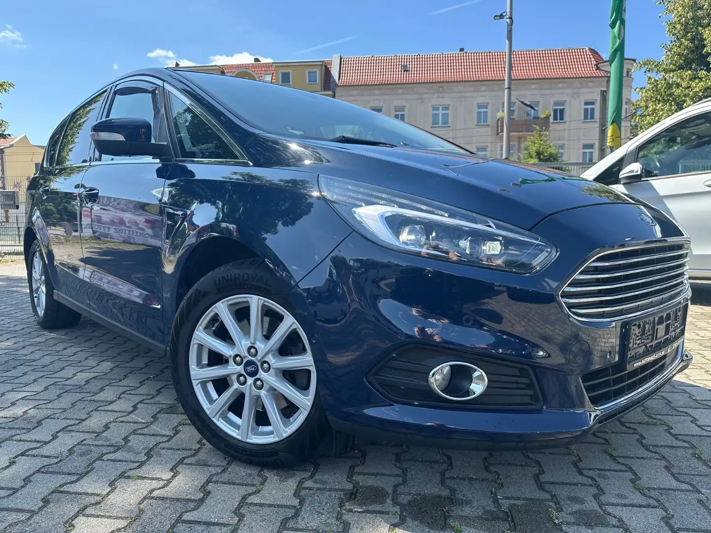 Ford S-Max Titanium / STANDHEIZUNG/ ACC/ AHK/ MASSAGE Blau - 1