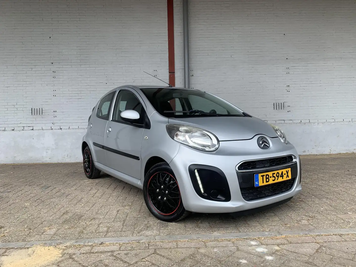 Citroen C1 1.0 Exclusive |Automaat!|Airco!|elek ramen| Gris - 2