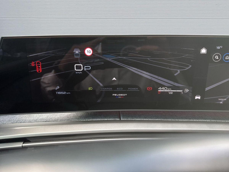 Peugeot 5008 GT Hybrid 145 e-DCS6 7-Si+Navi+Lenk/SHZ+R-Kam+ — photo 14