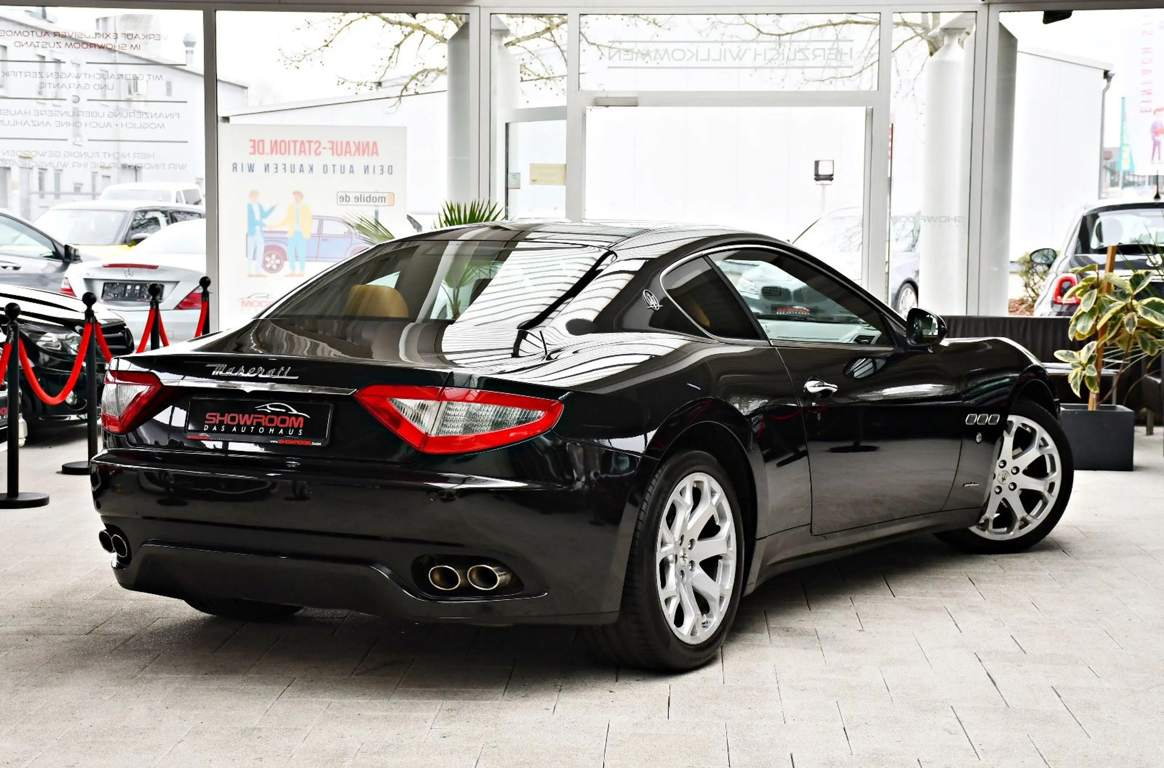 Maserati GranTurismo 4.2 V8 Aut. Alcantara Dachhimmel — photo 3