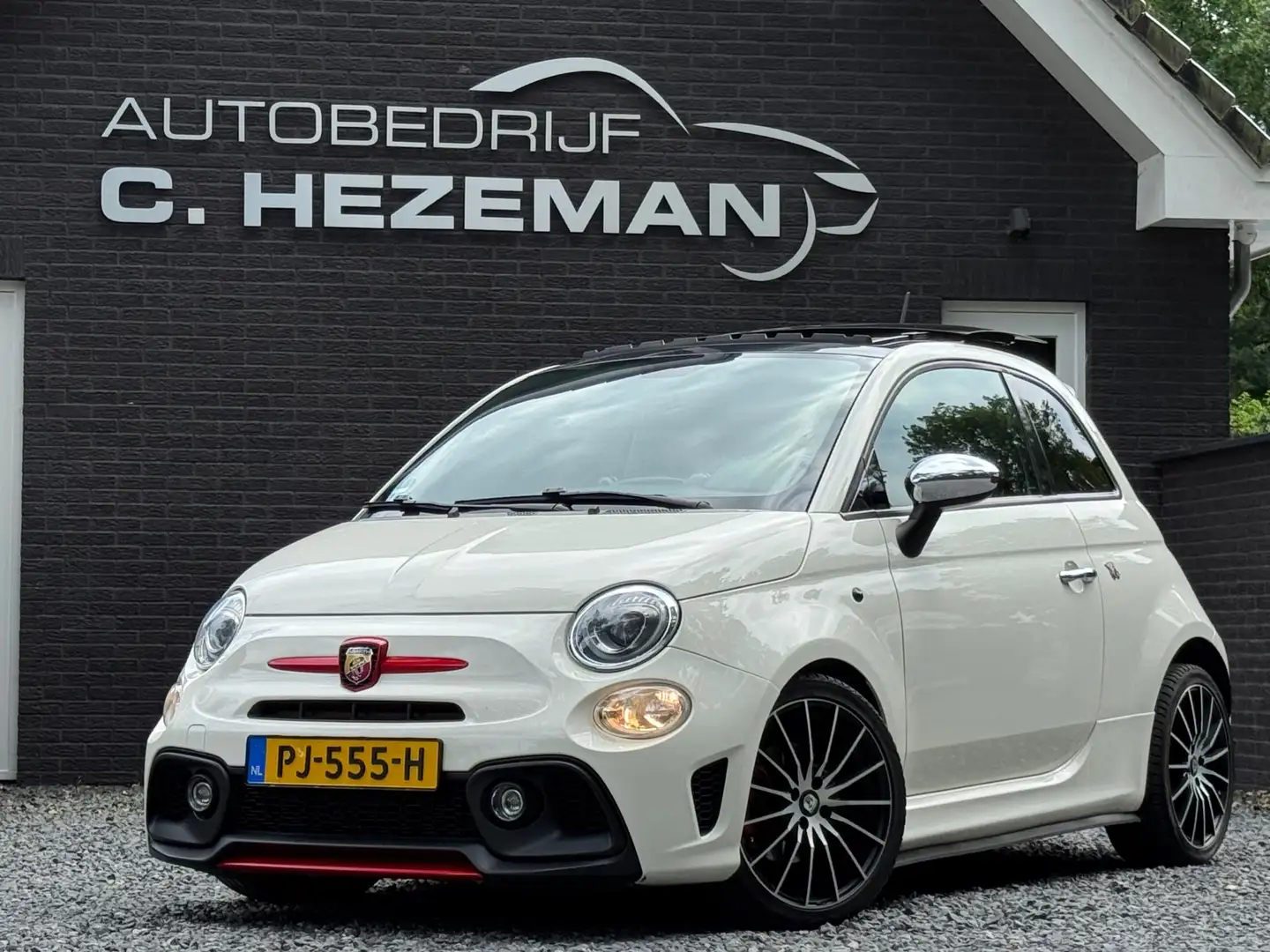 Fiat 500 Abarth 1.4-16V LEER PANORAMADAK CAMERA BOMVOL UITLAATSYST Wit - 1