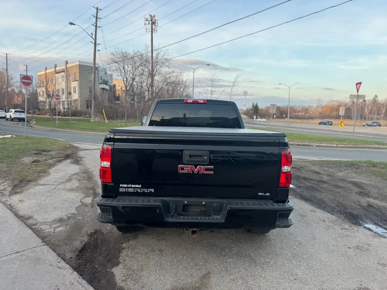 GMC Sierra 1500 fotografie GMC Sierra 1500