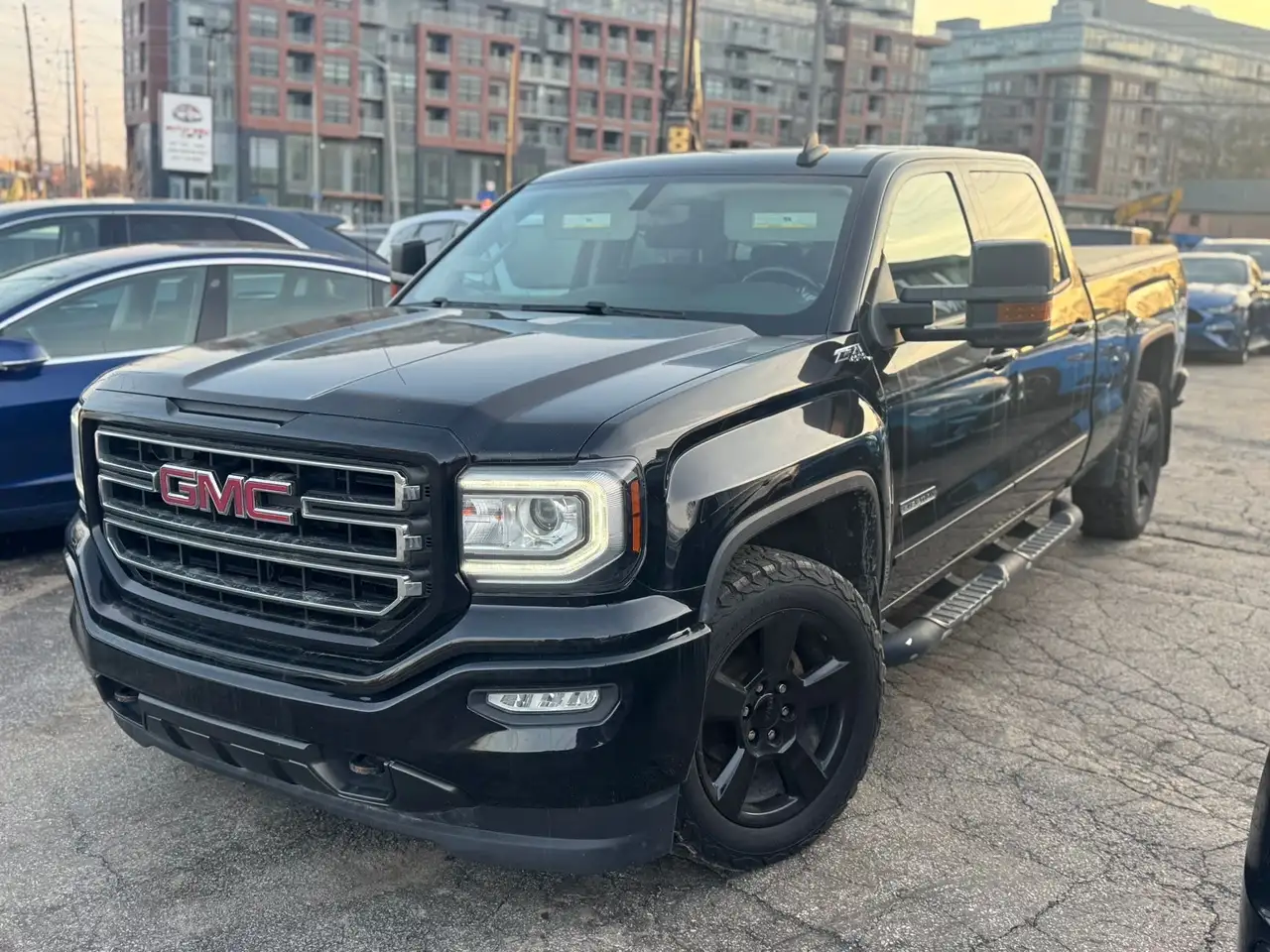 GMC Sierra 1500 fotografie GMC Sierra 1500