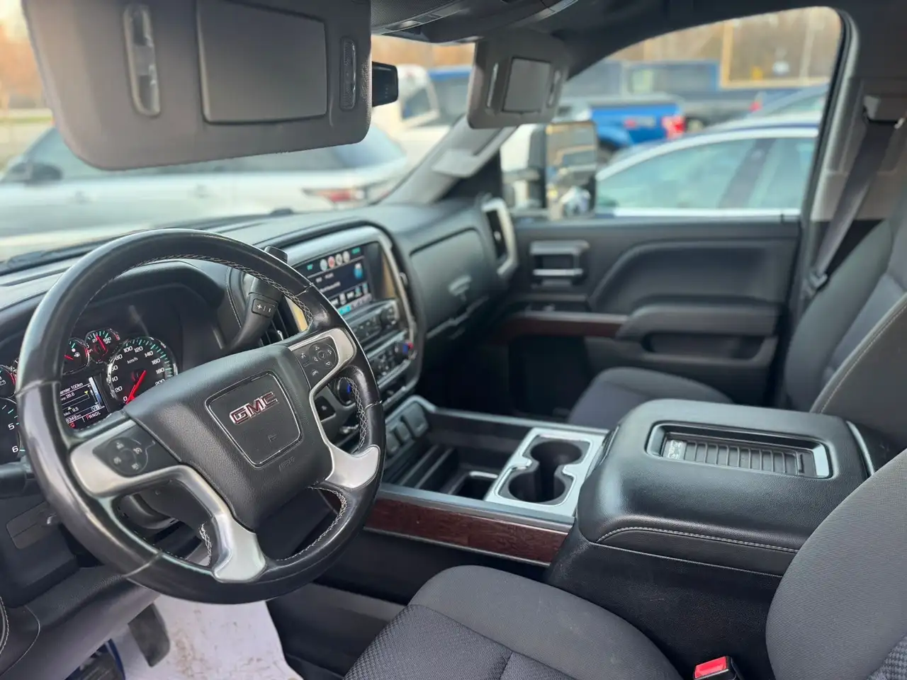 GMC Sierra 1500 fotografie GMC Sierra 1500