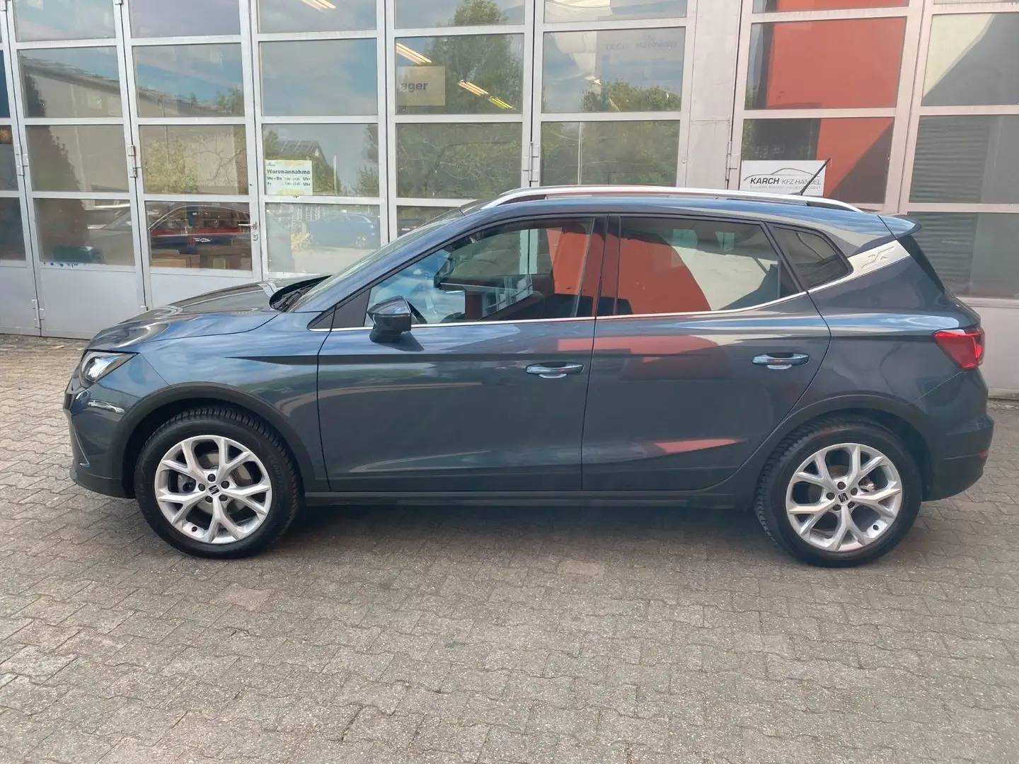 SEAT Arona FR/PDC/SHZ/Klima/1.0TSI Gris - 2