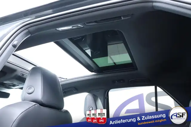 Volkswagen T-Roc view 21