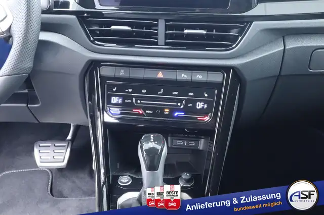 Volkswagen T-Roc view 25
