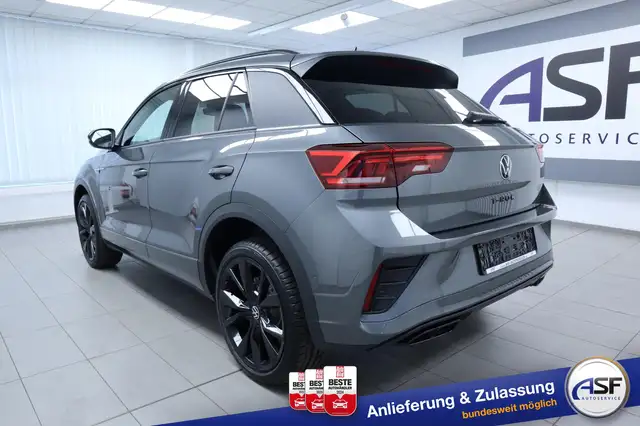 Volkswagen T-Roc view 9
