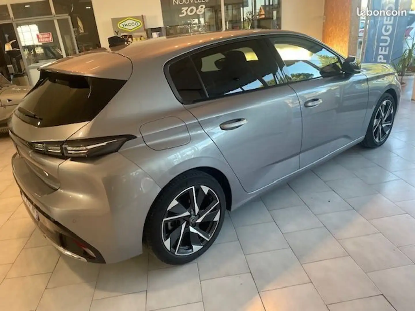 Peugeot 308 1.2 PureTech 130cv ALLURE EAT8 S-S Gris - 2