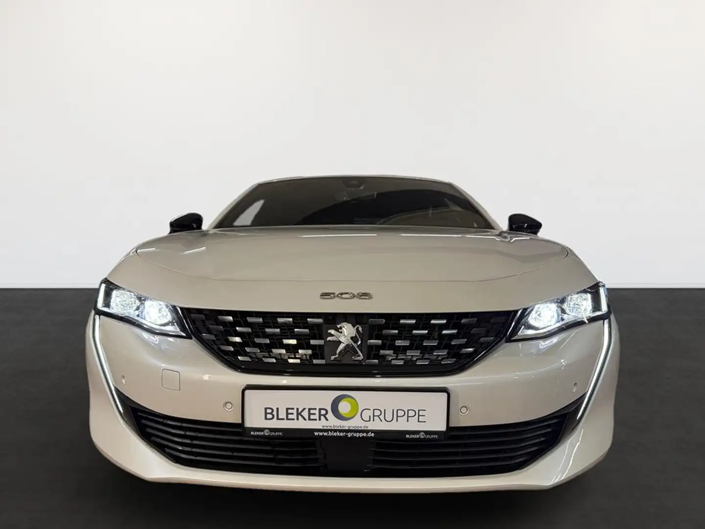 Peugeot 508 Hybrid 225 GT Automatik Weiß - 2