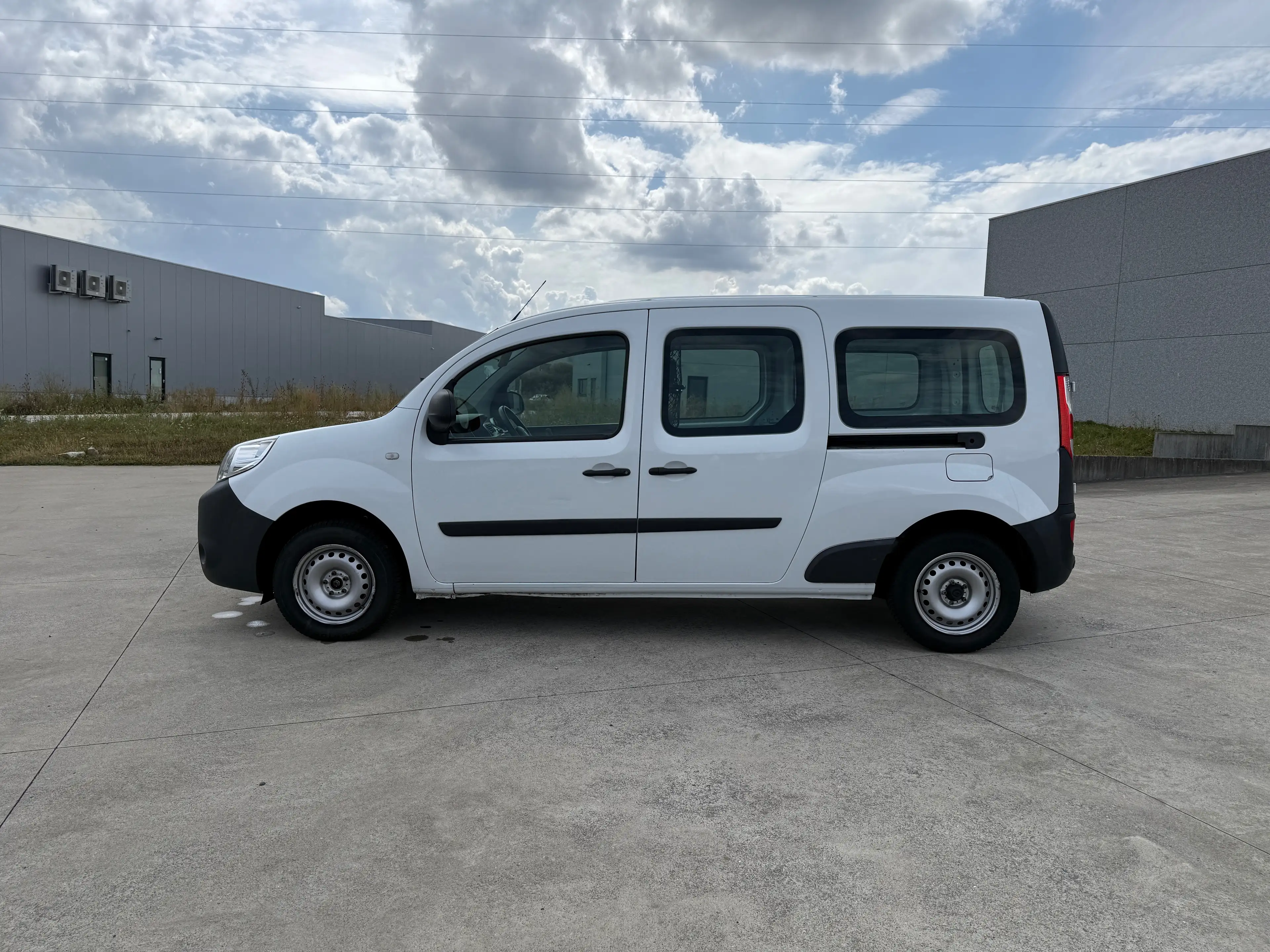 Renault Kangoo Kangoo Express 1.5 dCi Grand Confort FAP — photo 8