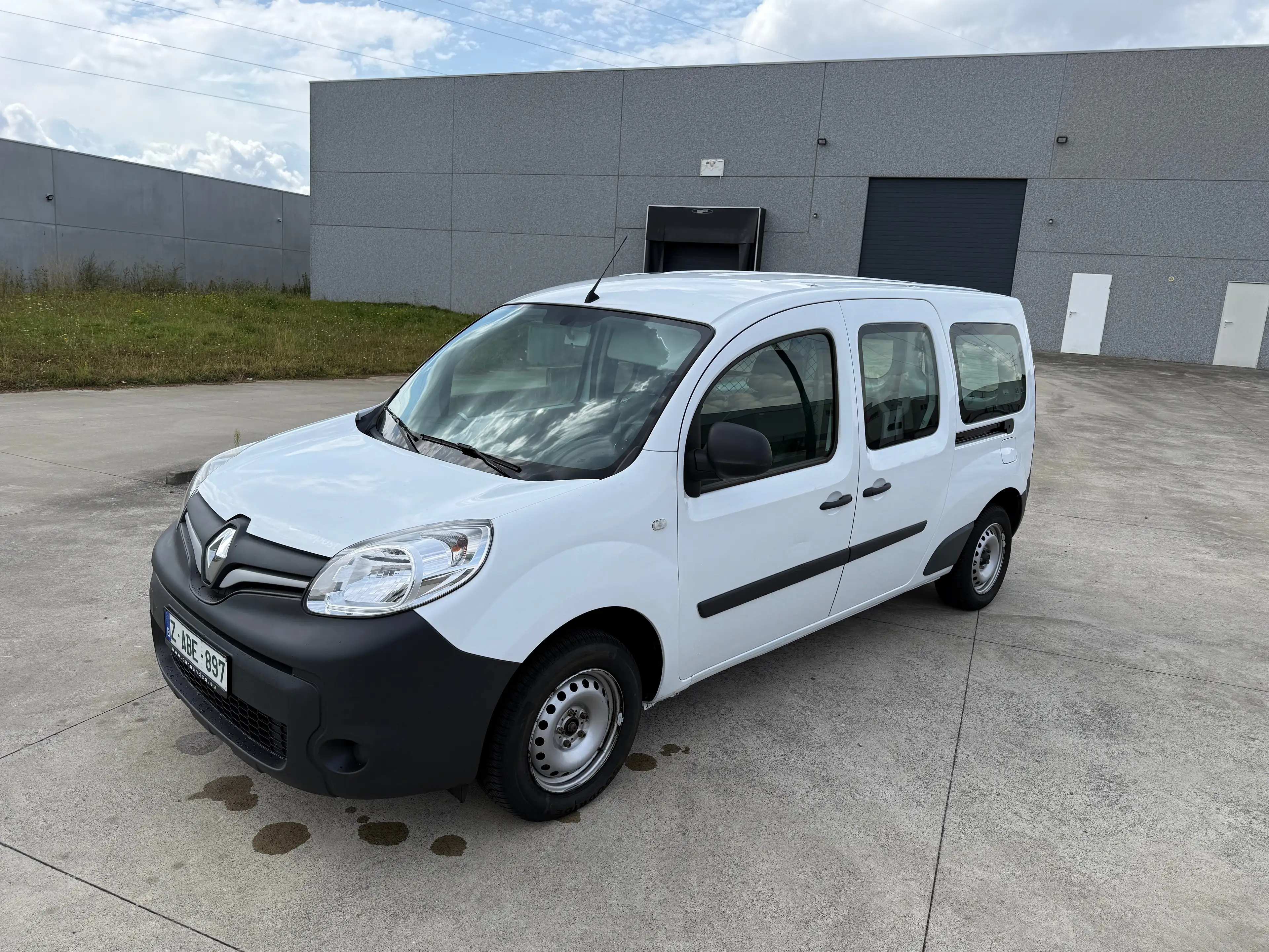 Renault Kangoo Kangoo Express 1.5 dCi Grand Confort FAP — photo 9