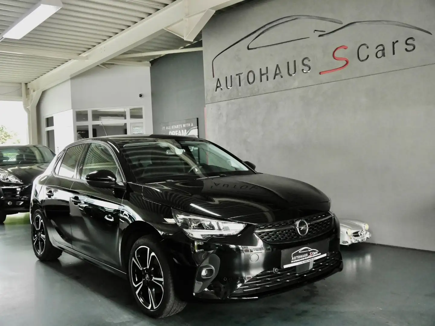 Opel Corsa F Elegance*Pano*LED* Noir - 1