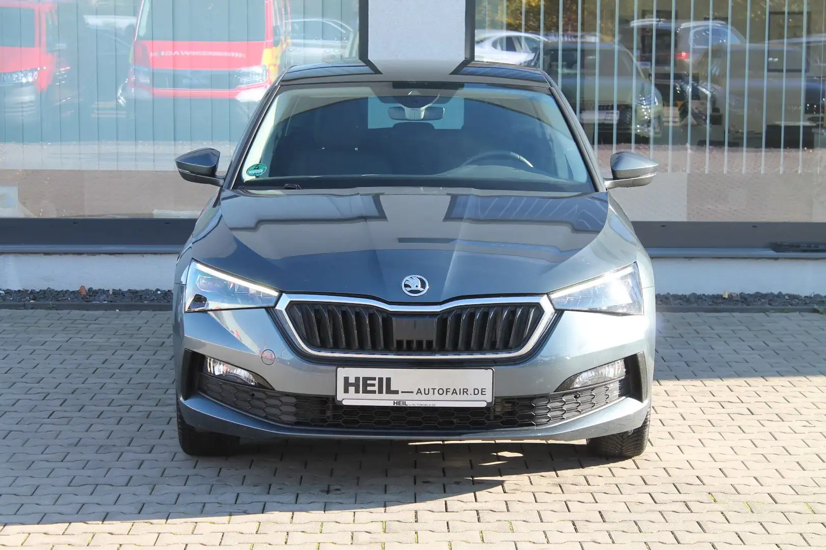 Skoda Scala Style*LED*PDC*PANO*APP* Gris - 2