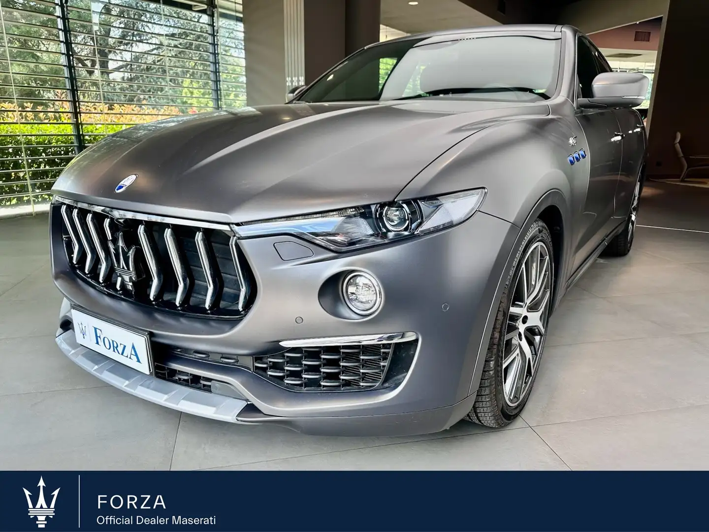 Maserati Levante 2.0 mhev GT 330cv auto, Grigio Vulcano Opaco Grigio - 1
