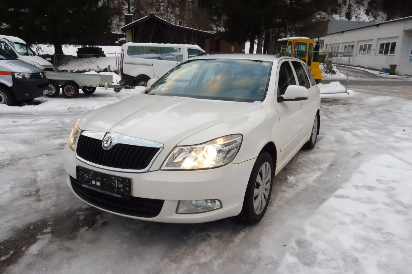 Skoda Octavia 1.2 TSI Ambition Combi - 1