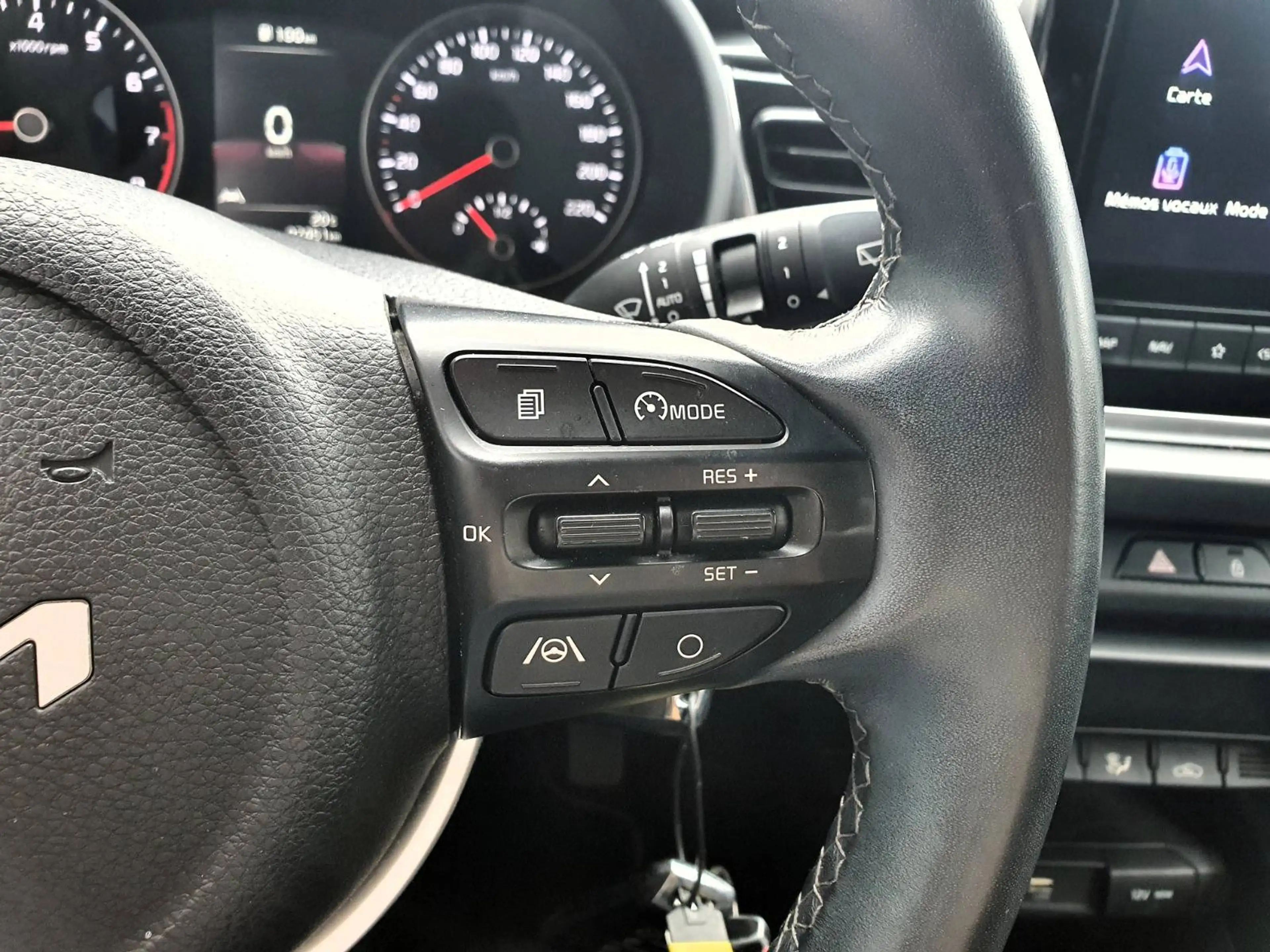 Kia Rio 🟢1.0 ESSENCE 101CV - CAMERA - GPS - CRUISE — photo 13