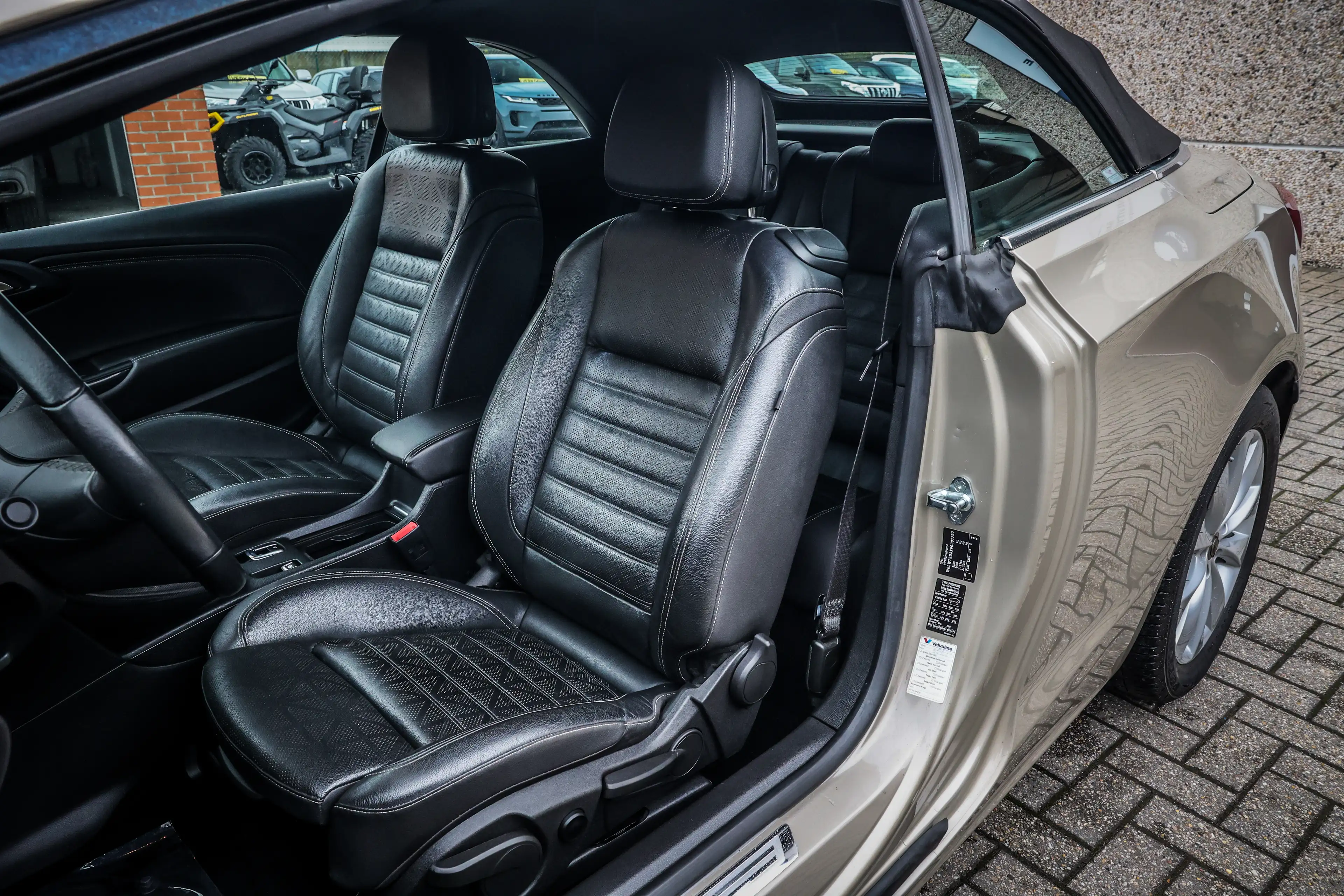 Opel Cascada AUTOMAAT*LEDER*TREKHAAK*ZETELVERWARMING*NAVIGATIE* — photo 11