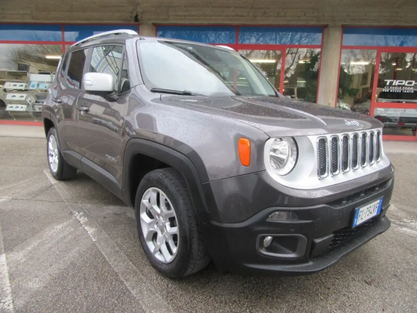 Jeep Renegade 1.6 Mjt 120 CV Limited Gris - 1