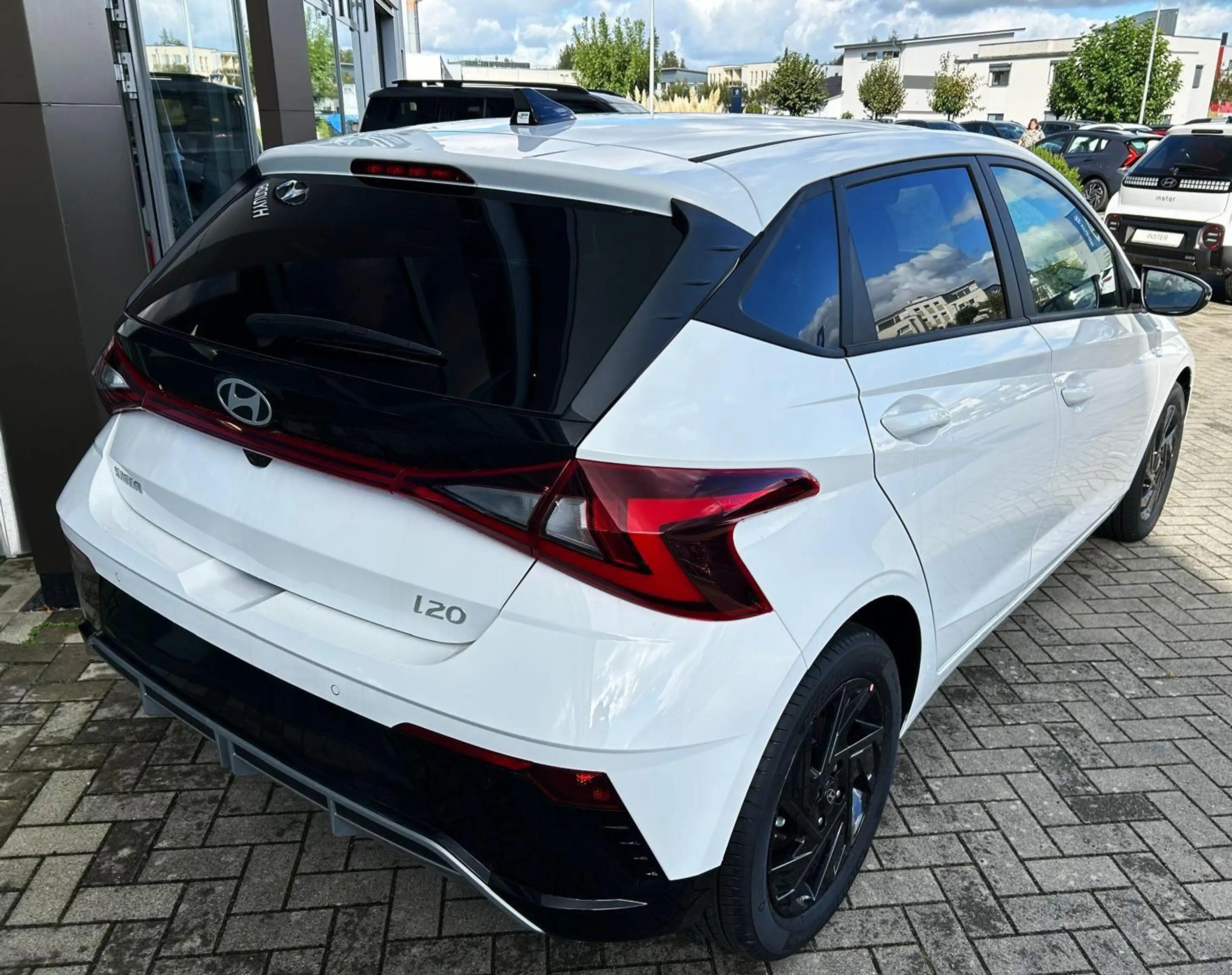 Hyundai i20 FL 1.0 T-GDI 7DCT Blackline LED.Navi.Bose — photo 4