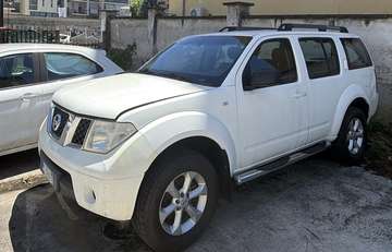 d.cab 2.5 dci Platinum 174cv