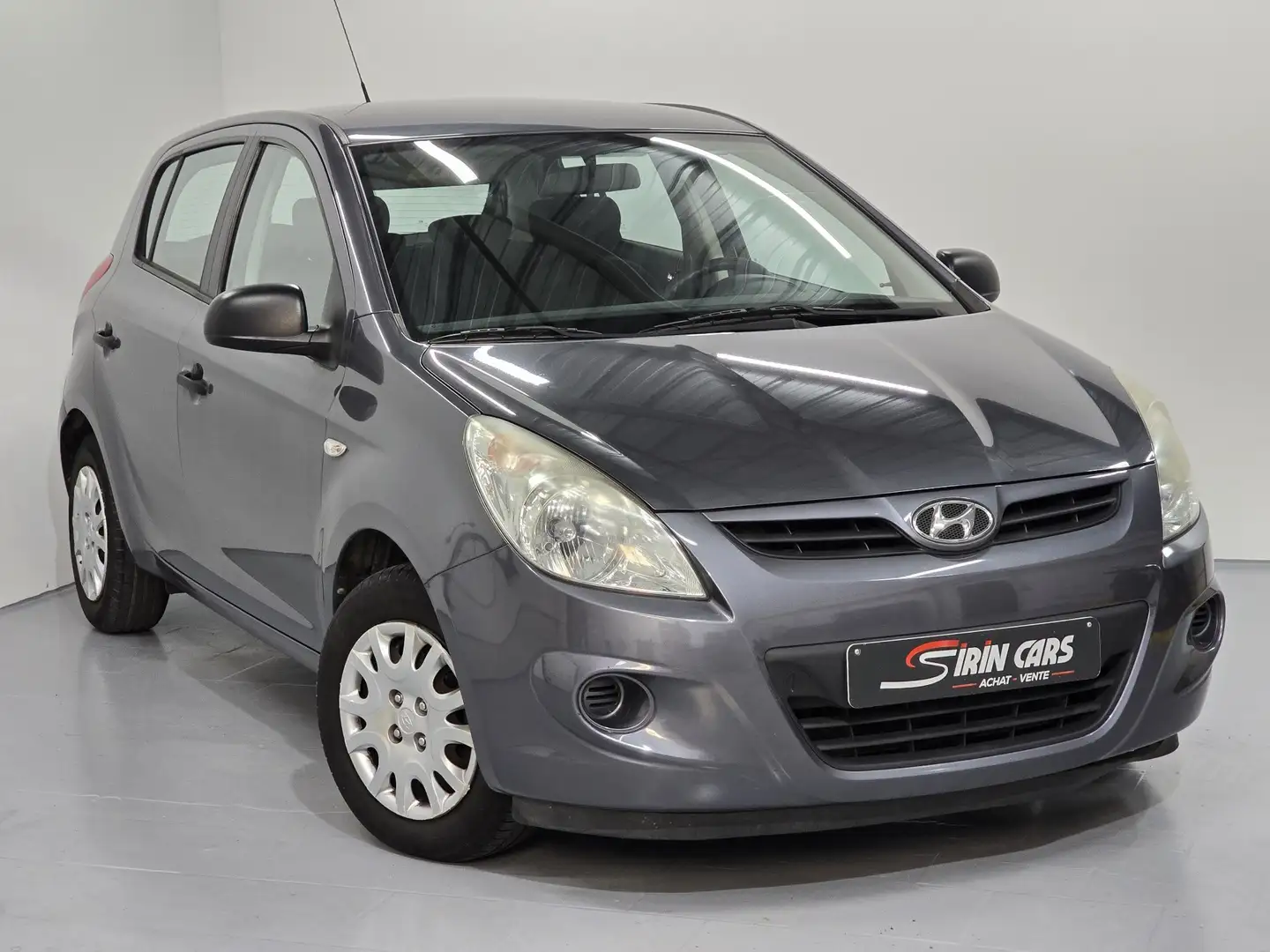 Hyundai i20 1.2i * Airco * Garantie 12Mois + - 1