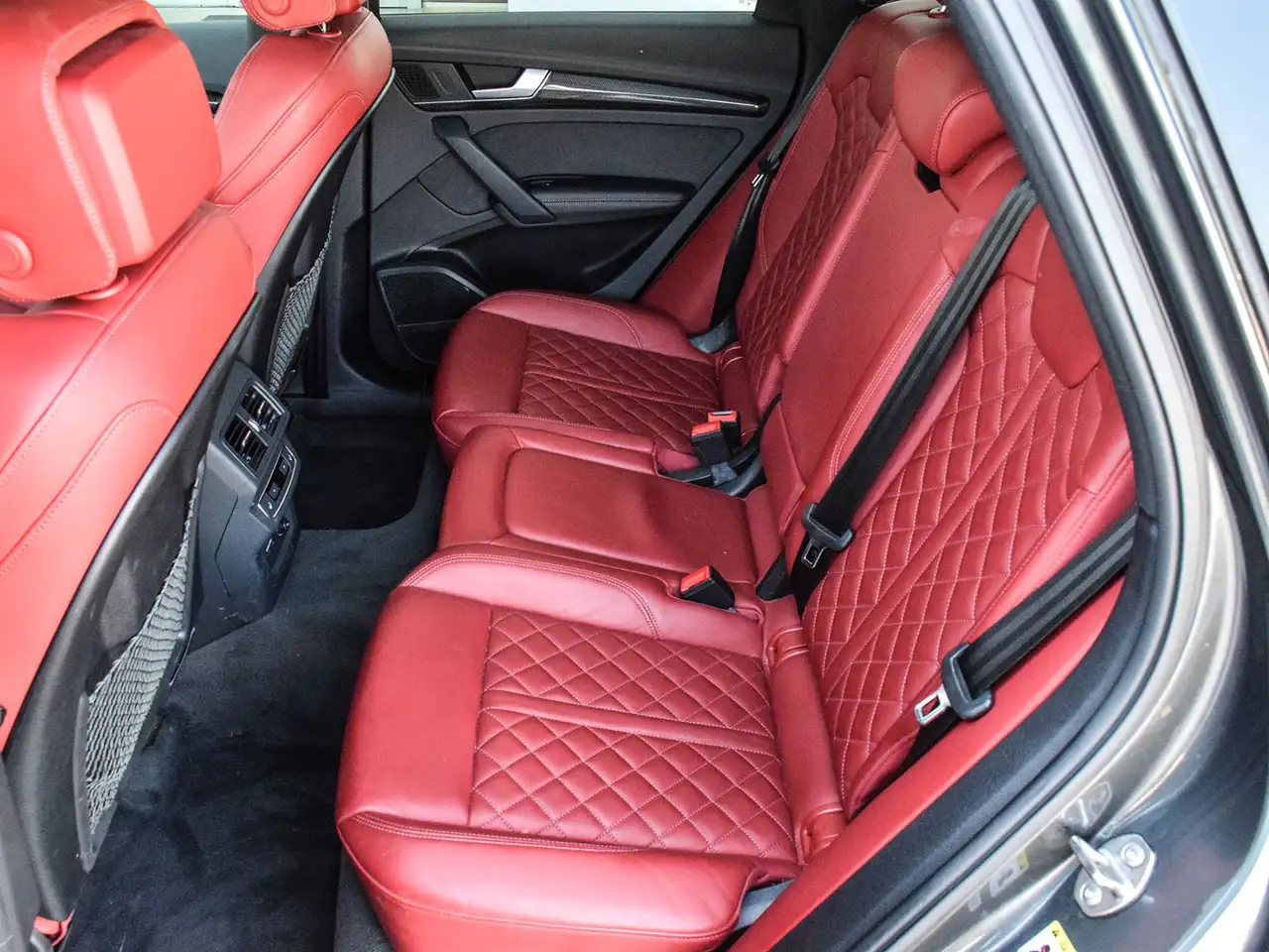 Audi SQ5 снимка Audi SQ5
