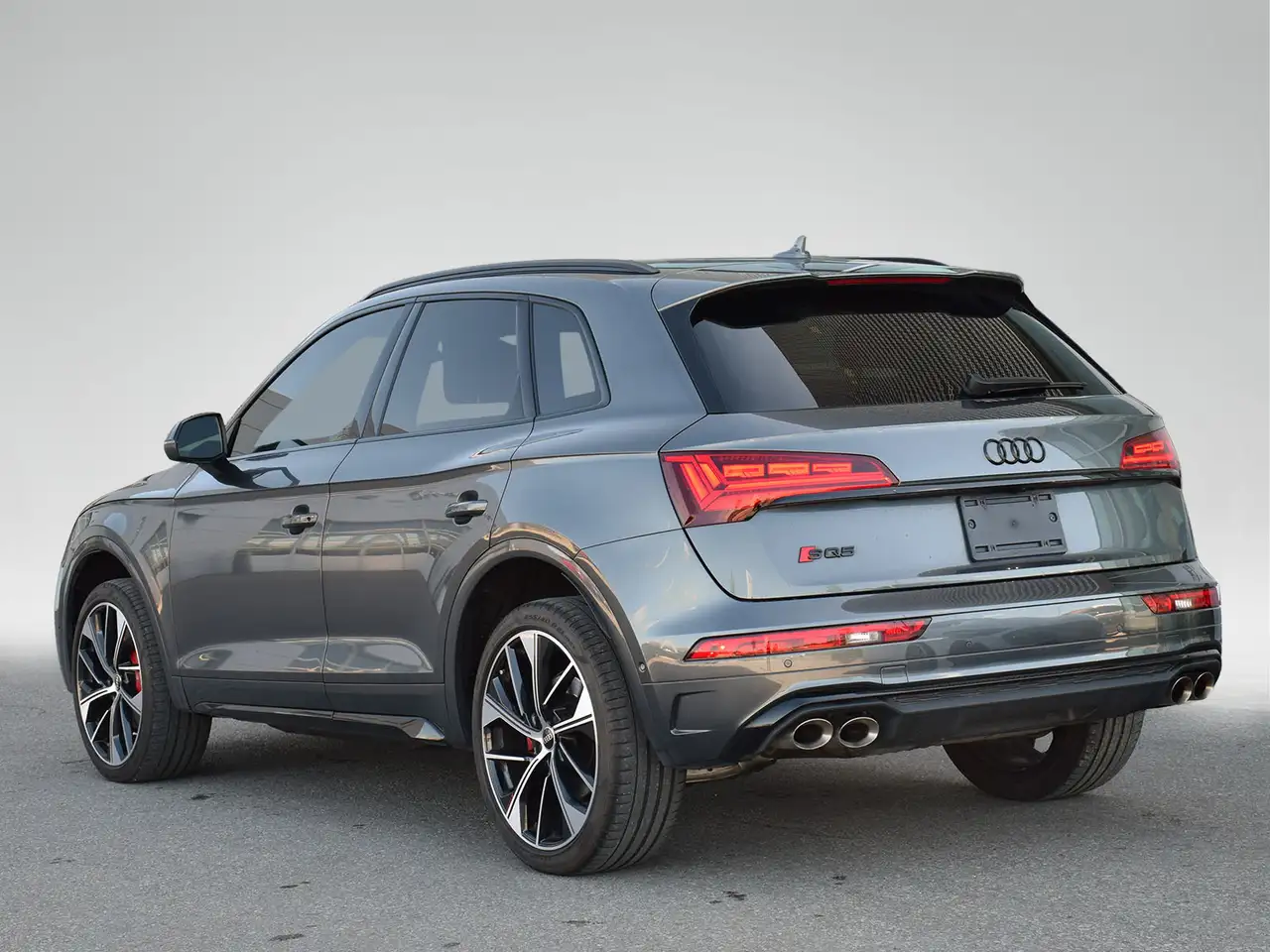 Audi SQ5 снимка Audi SQ5