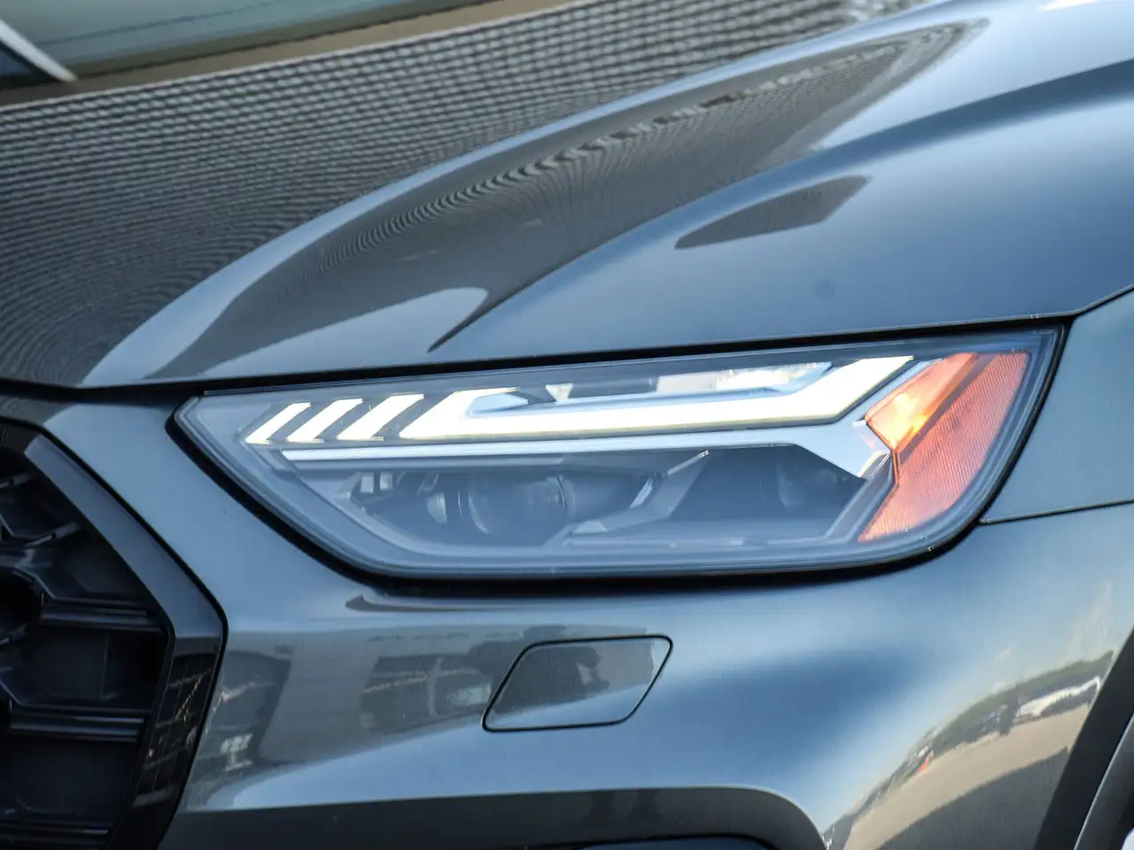 Audi SQ5 снимка Audi SQ5