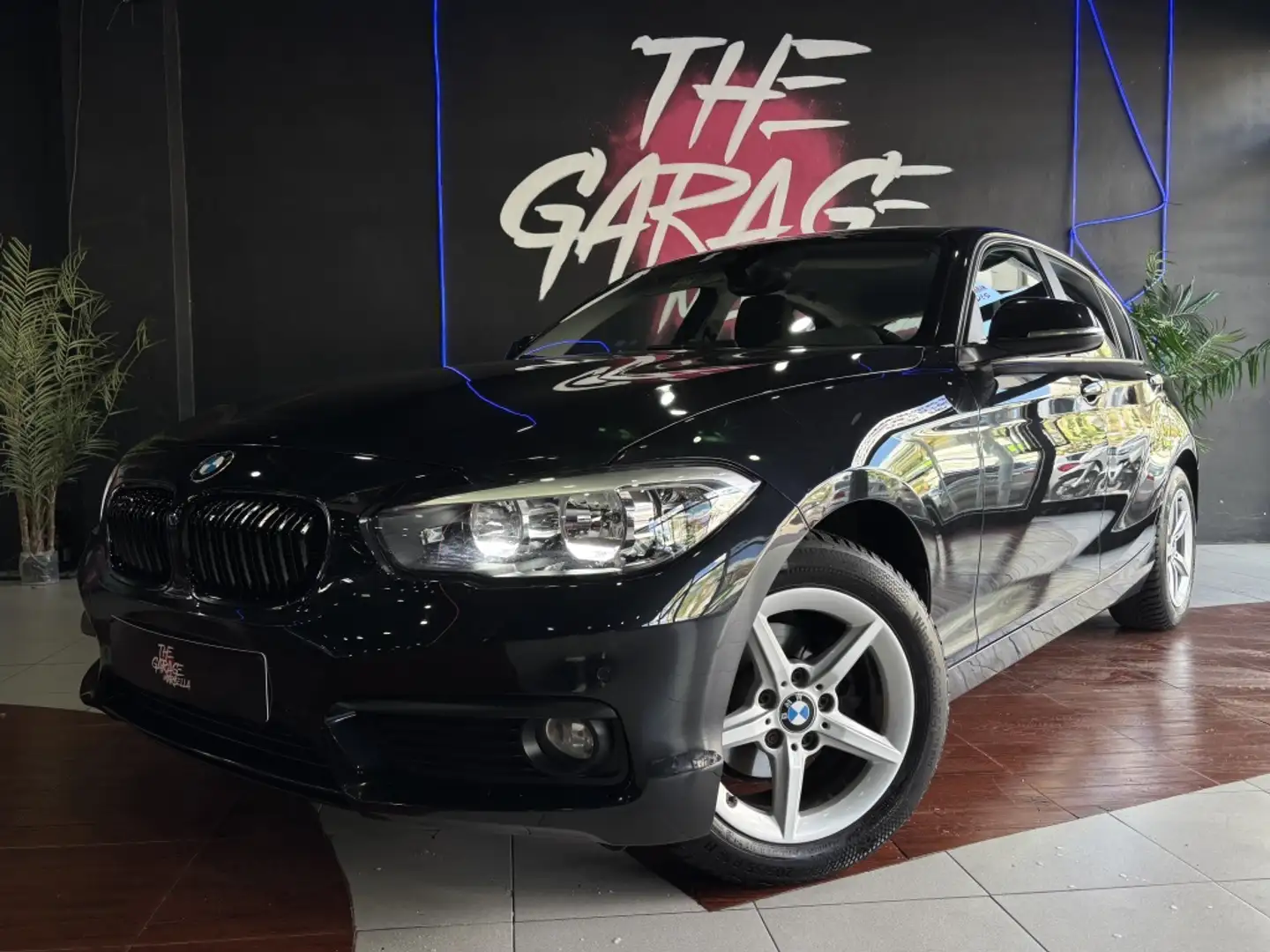 BMW 116 116d EfficientDynamics Negro - 1