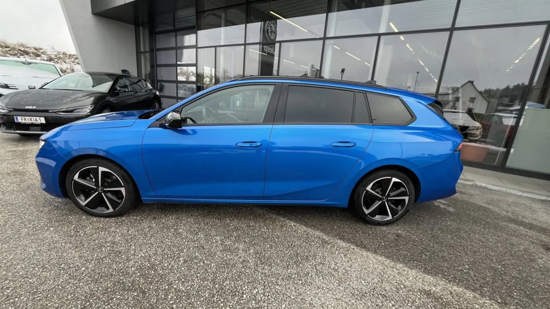 Opel Astra ST 1,2 Turbo GS Aut. Blau - 2