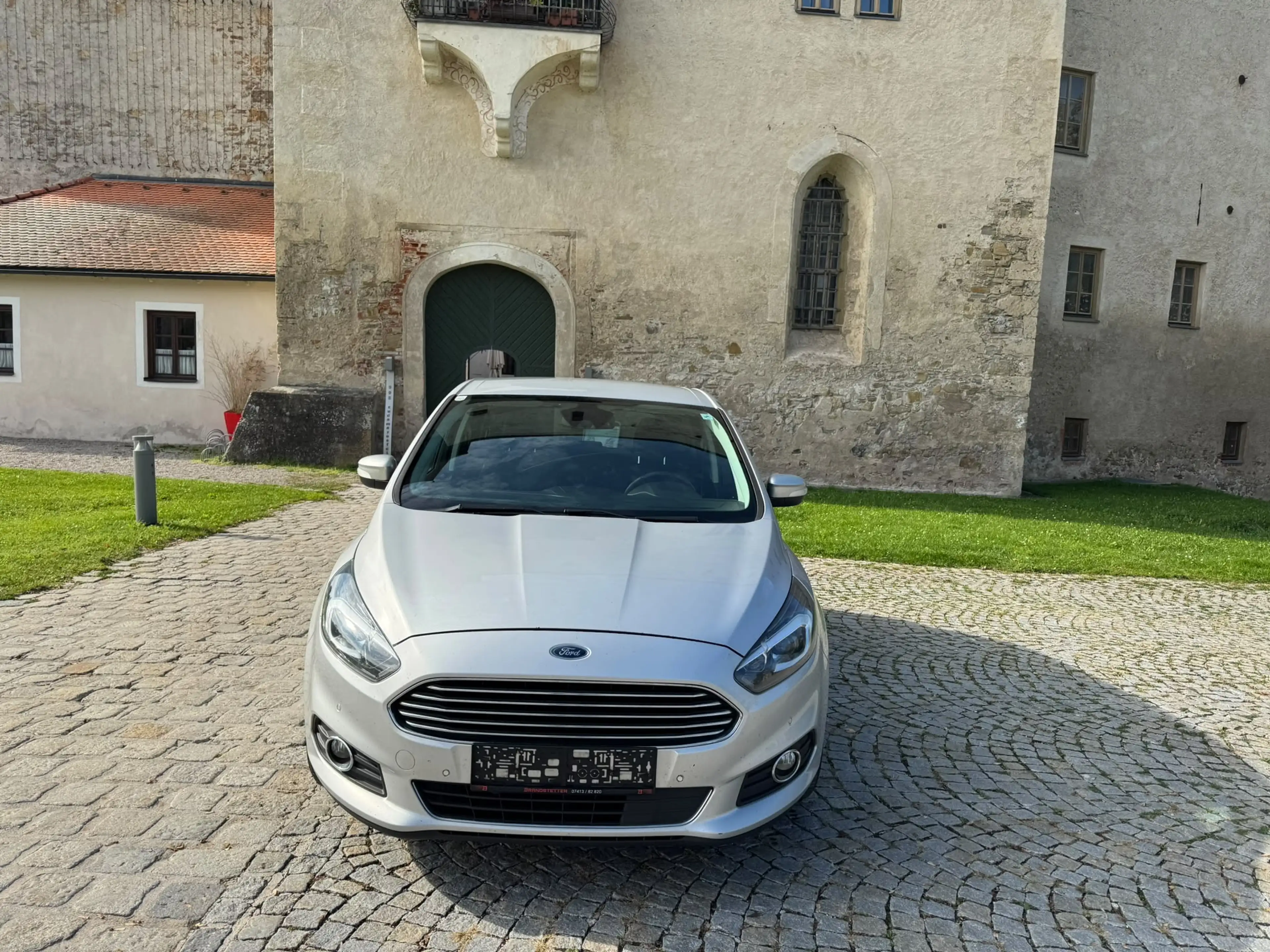 Ford S-Max Titanium — photo 7