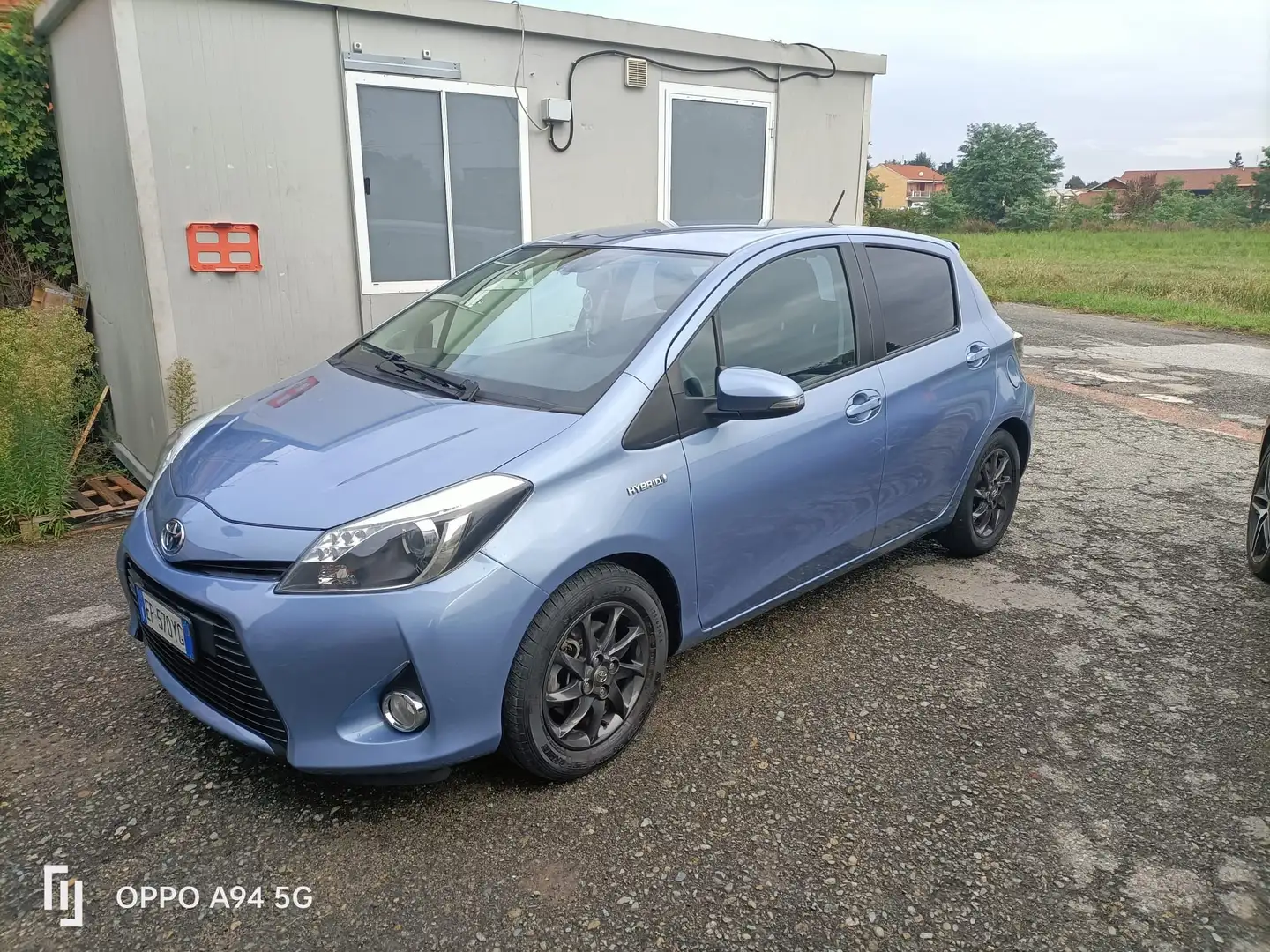 Toyota Yaris 5p 1.5h Lounge+ - 1