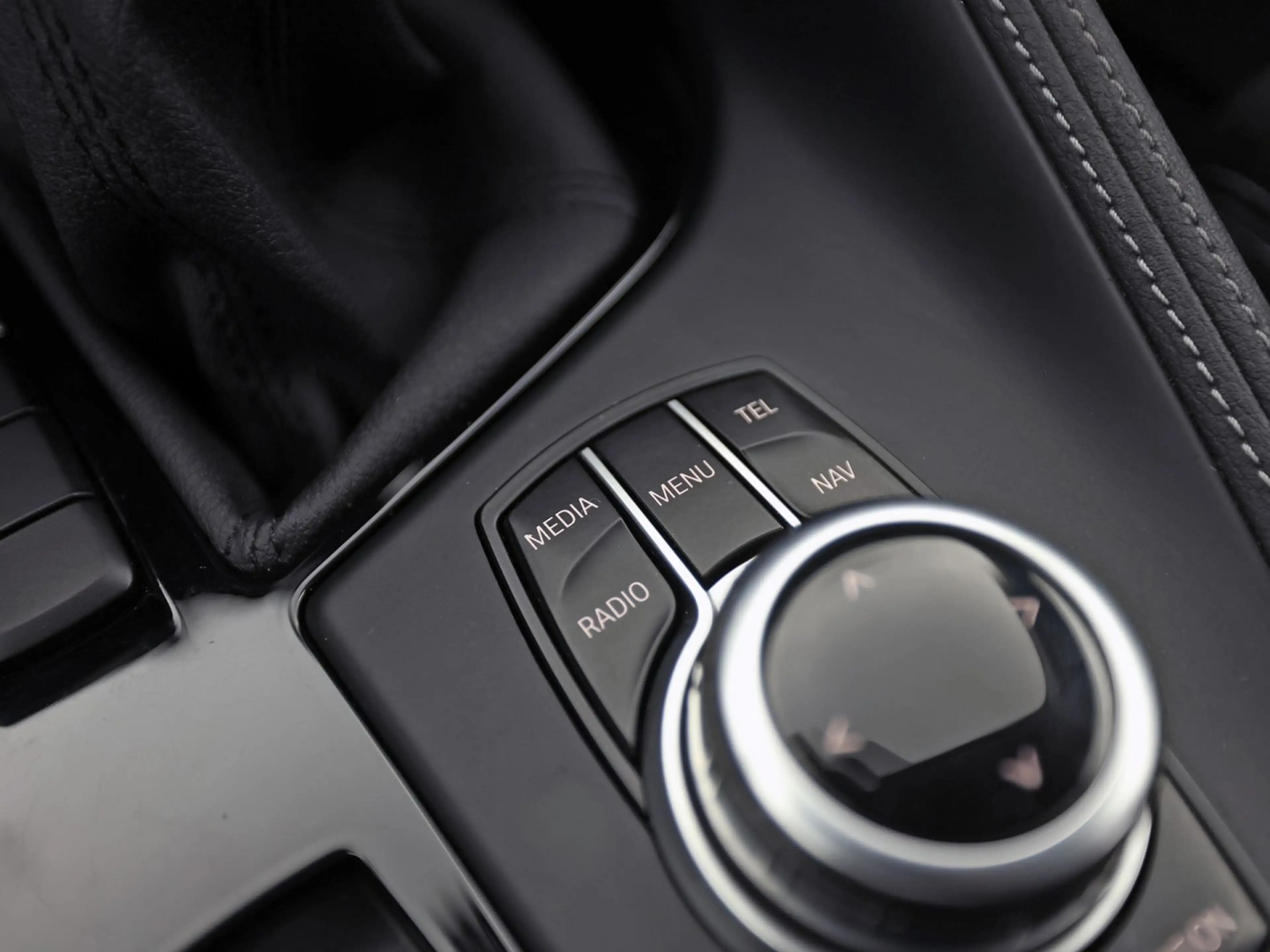 BMW X1 sDrive20i Executive 192Pk Automaat (NAVIGATIE, CLI — photo 31