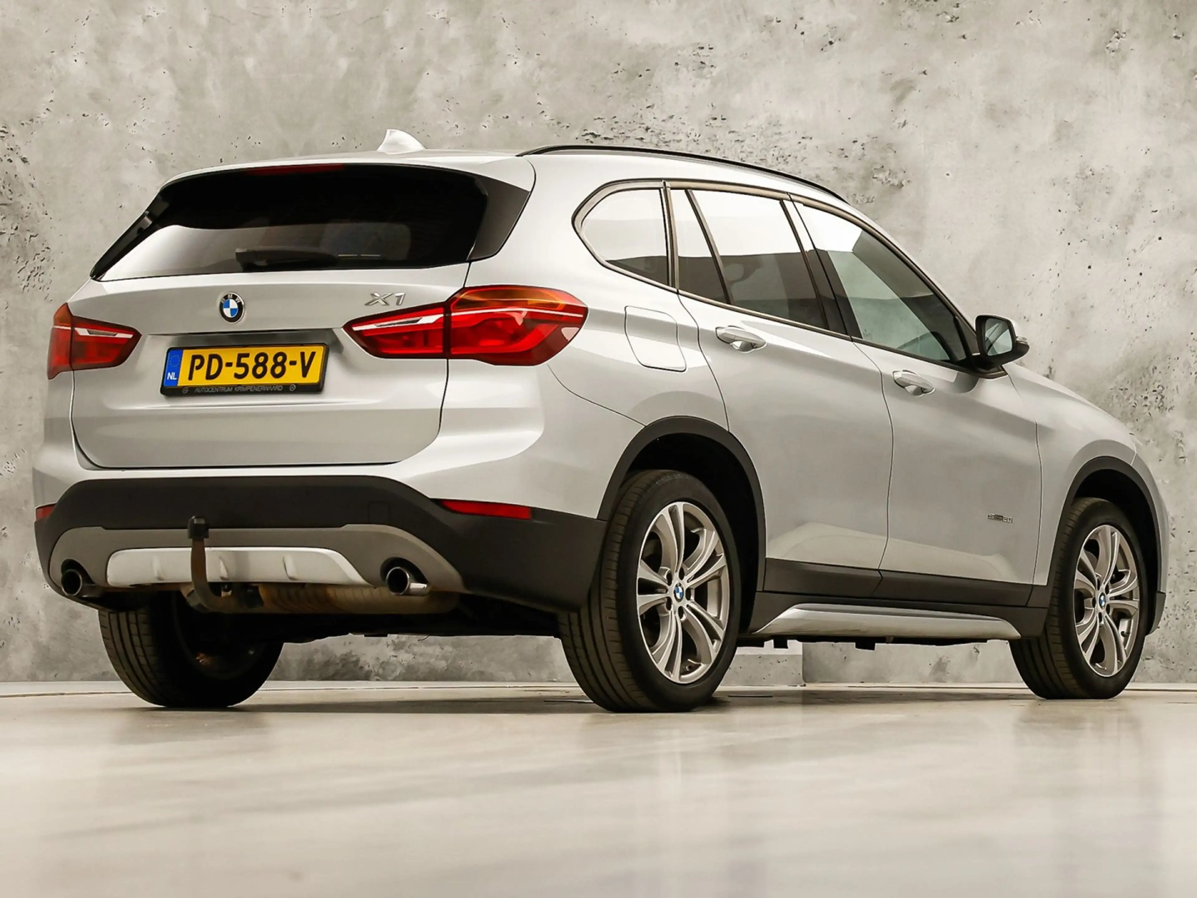 BMW X1 sDrive20i Executive 192Pk Automaat (NAVIGATIE, CLI — photo 5