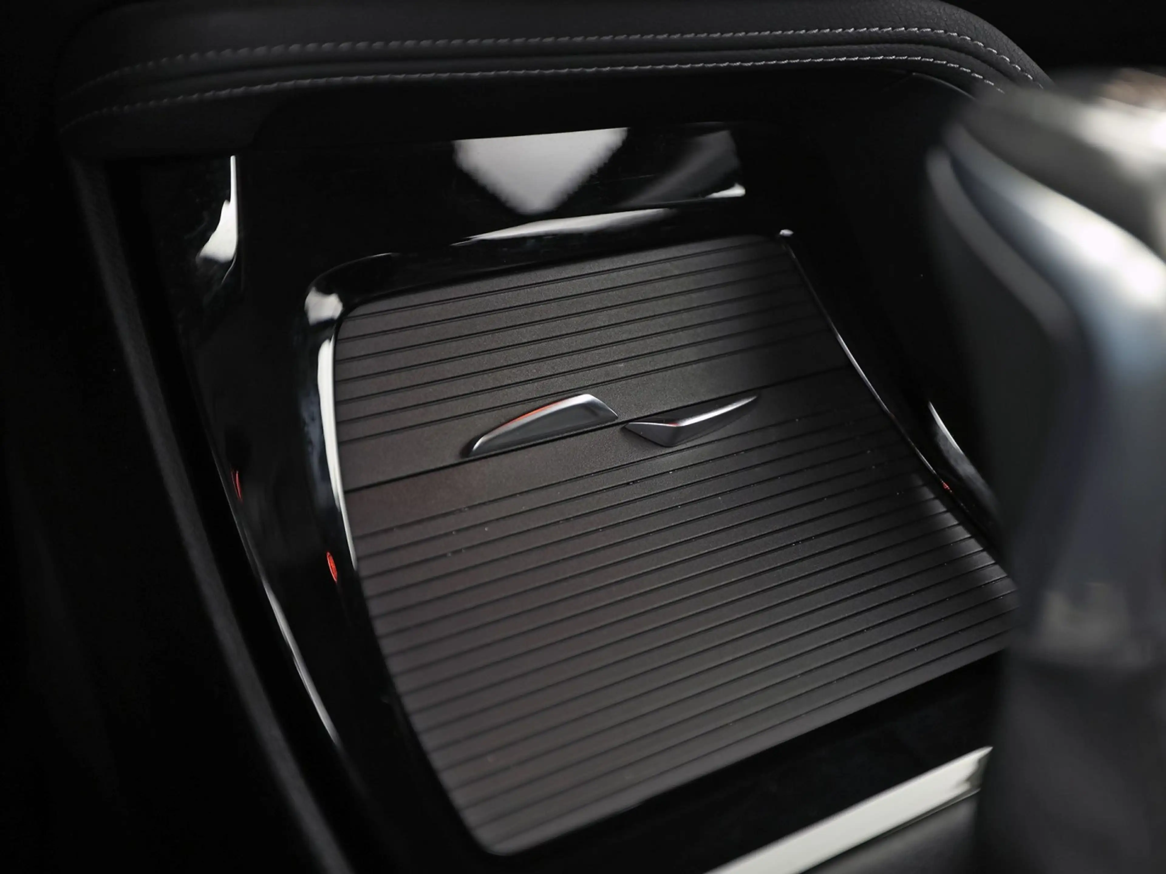 BMW X1 sDrive20i Executive 192Pk Automaat (NAVIGATIE, CLI — photo 26