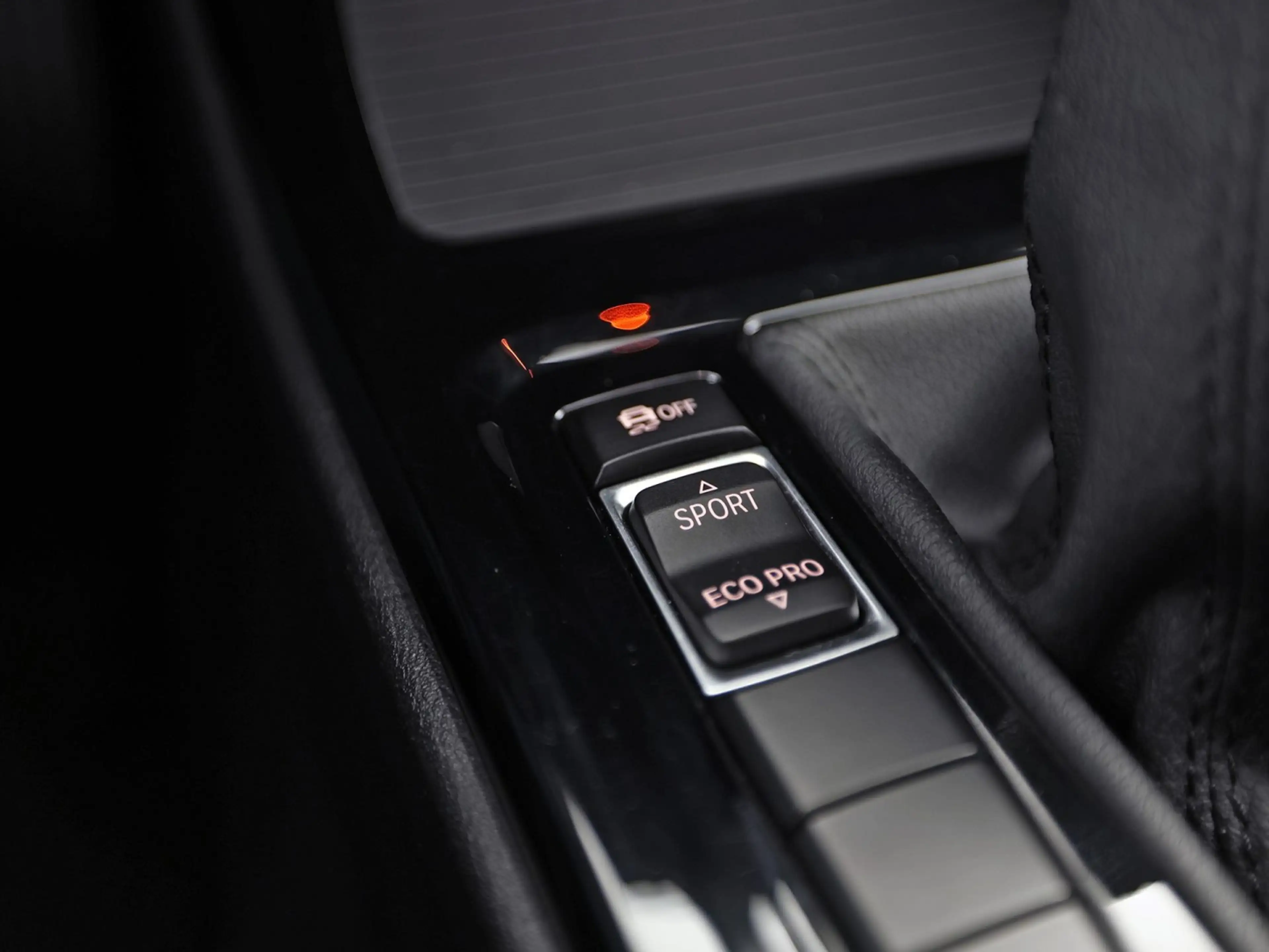 BMW X1 sDrive20i Executive 192Pk Automaat (NAVIGATIE, CLI — photo 32