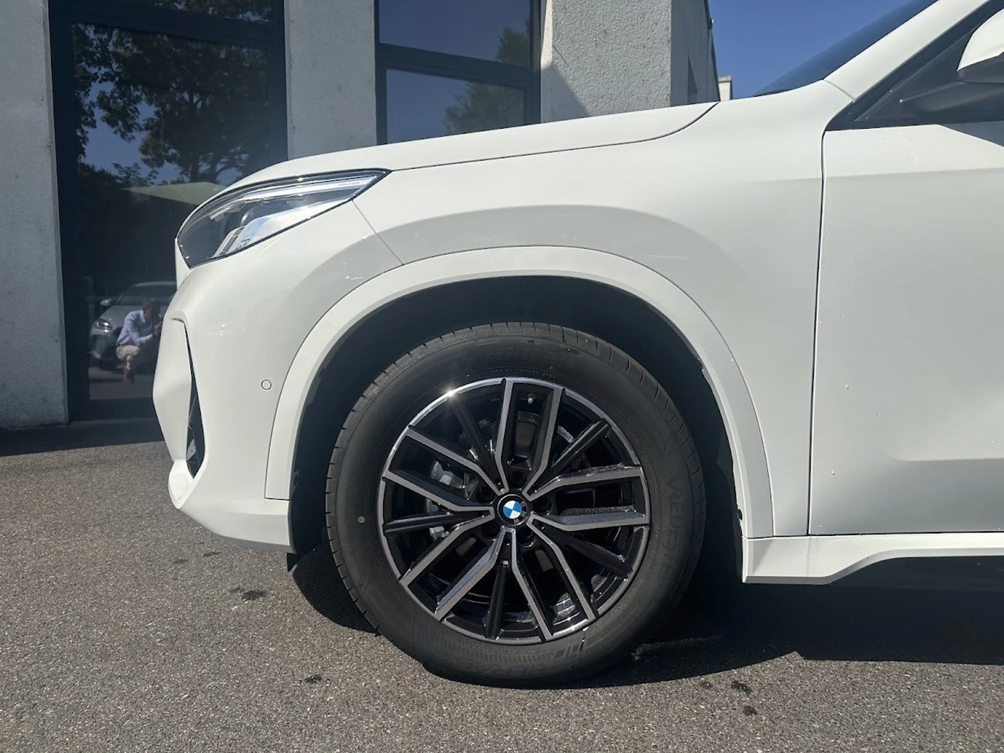 BMW iX1 eDrive20 M Sport || DrivingAssist Kamera — photo 9