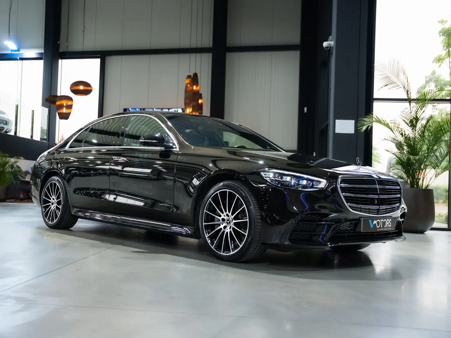 Mercedes-Benz S 400 Long L d 4-Matic - AMG - Nightpack - Massage Zwart - 2