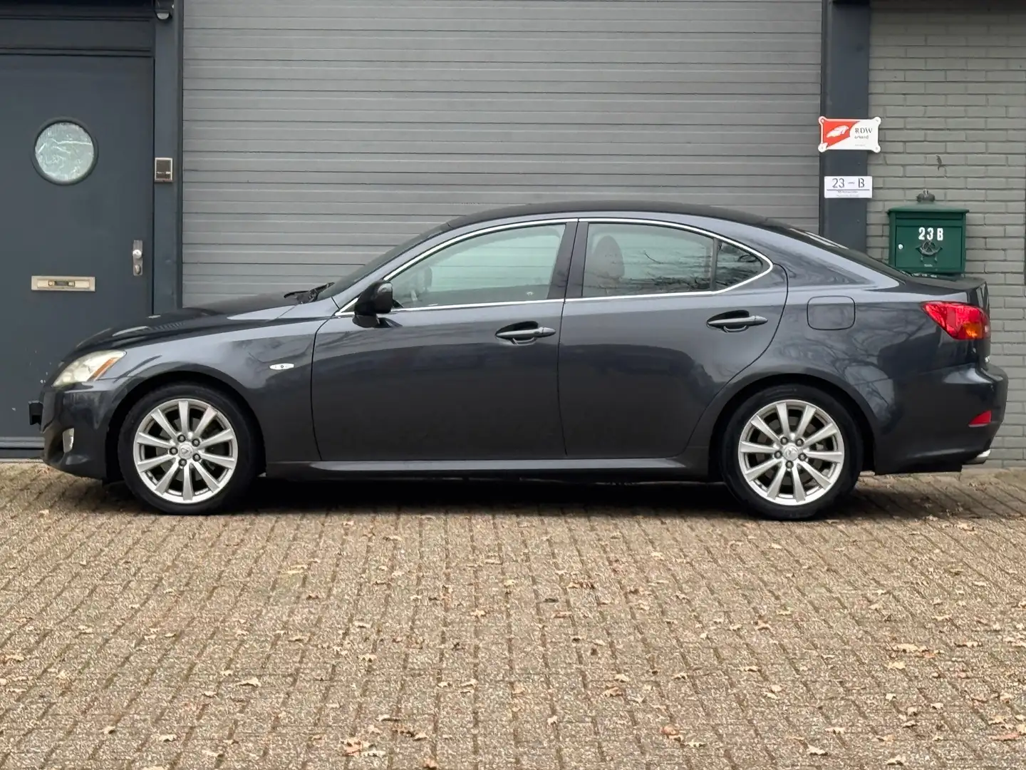 Lexus IS 250 Business Gris - 2