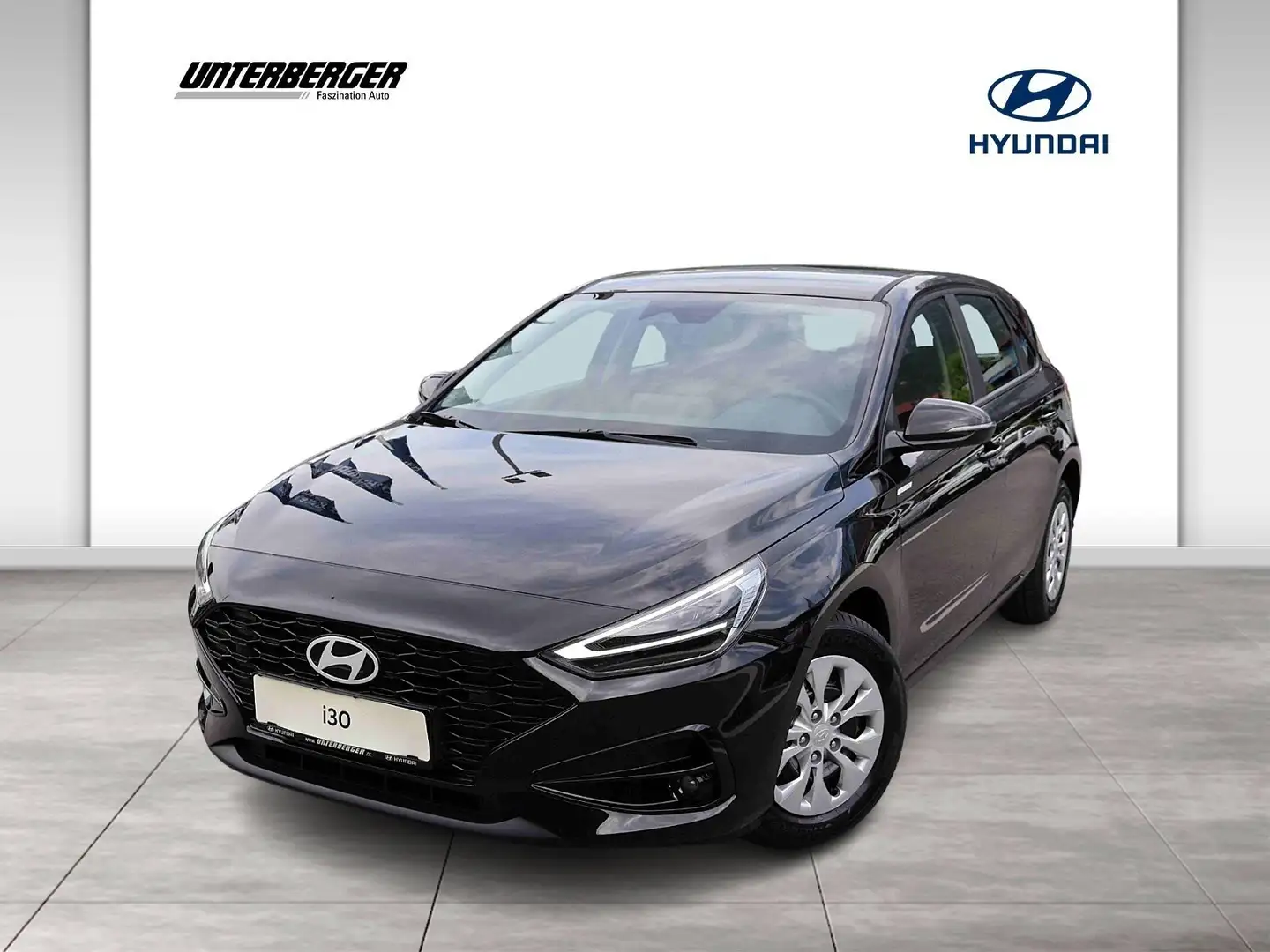 Hyundai i30 PD Smart Line 1.0 T-GDI abzüglich Superbonus Schwarz - 1