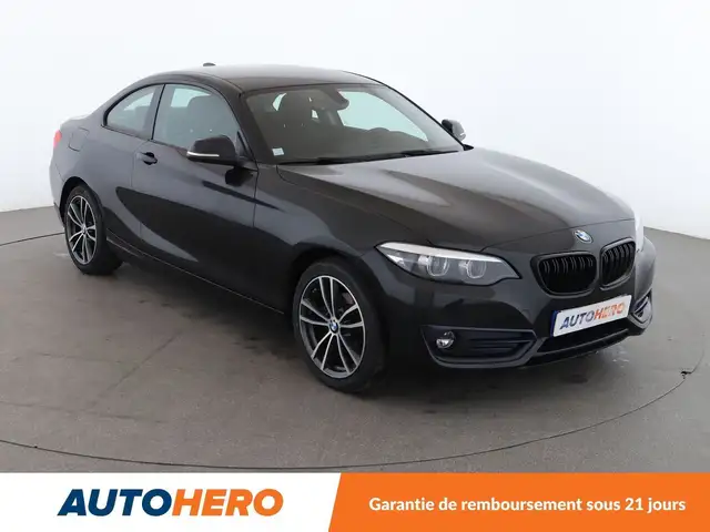 BMW 2 Series view 8