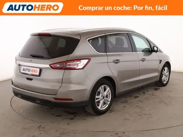 Ford S-Max view 6