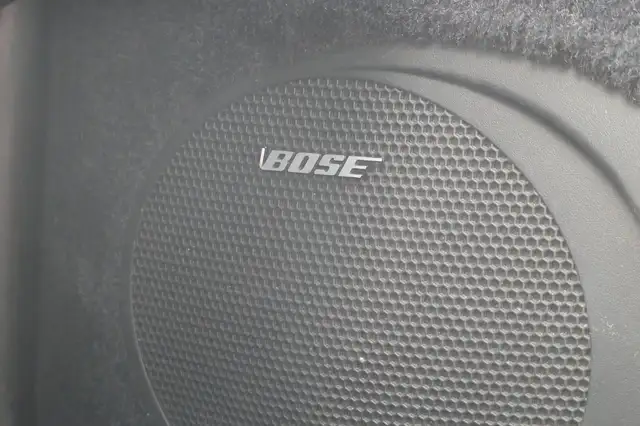 Porsche 911 view 8