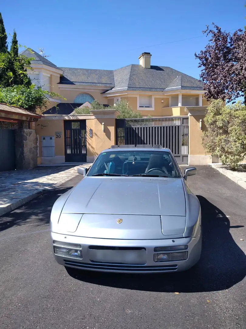 Porsche 944 2.5 Turbo Plateado - 1